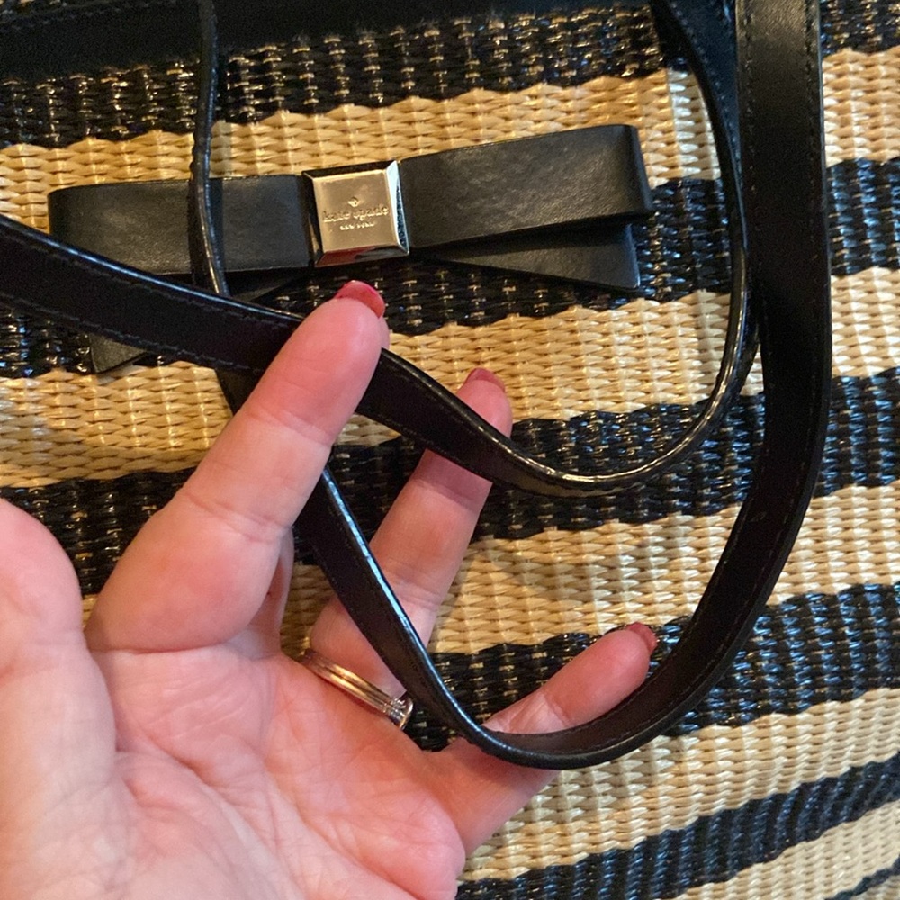 Kate Spade New York Wicklow Court Anabette Striped Large Straw Tote NWOT - Picture 5 of 9
